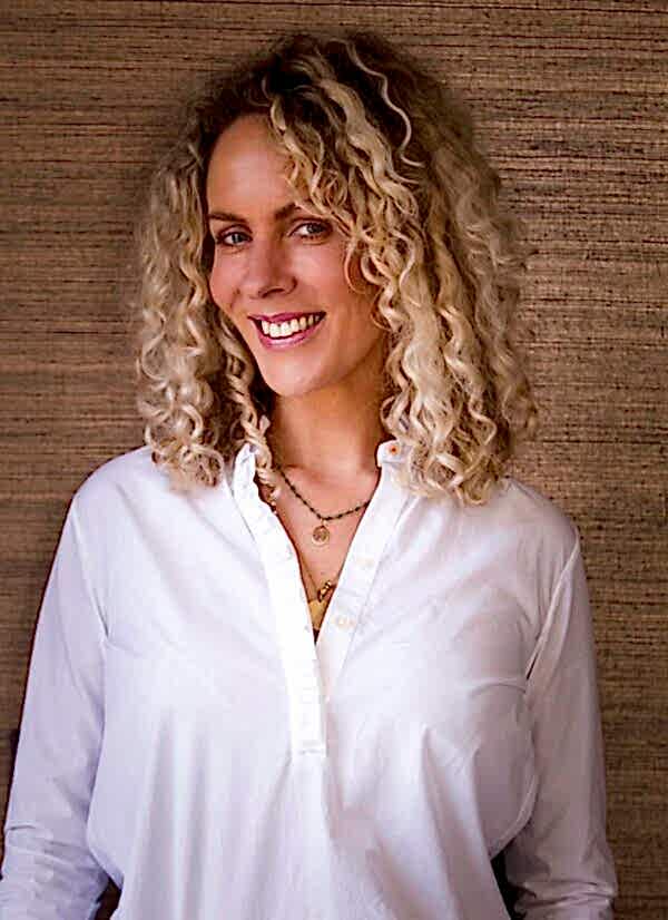 About Davidson | Alexandra Davidson, Managing Director - liquid metal furniture